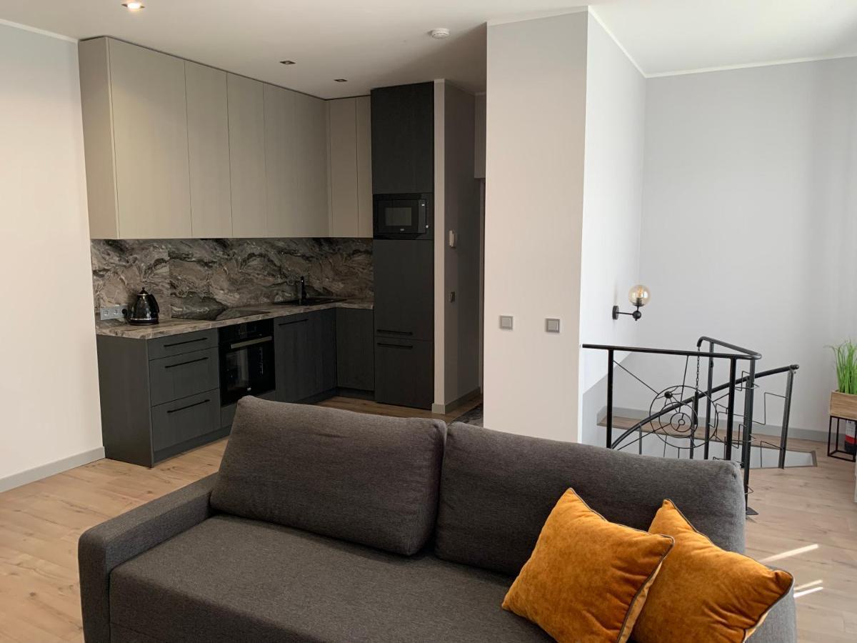 Zair Fireplace Apartments تالين المظهر الخارجي الصورة