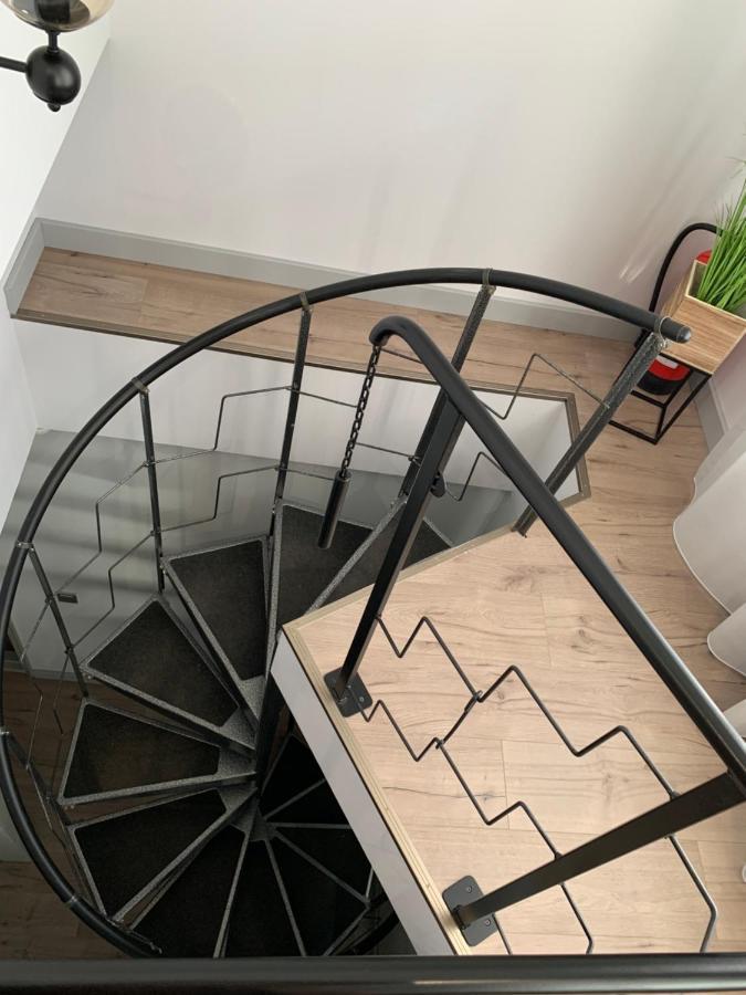 Zair Fireplace Apartments تالين المظهر الخارجي الصورة